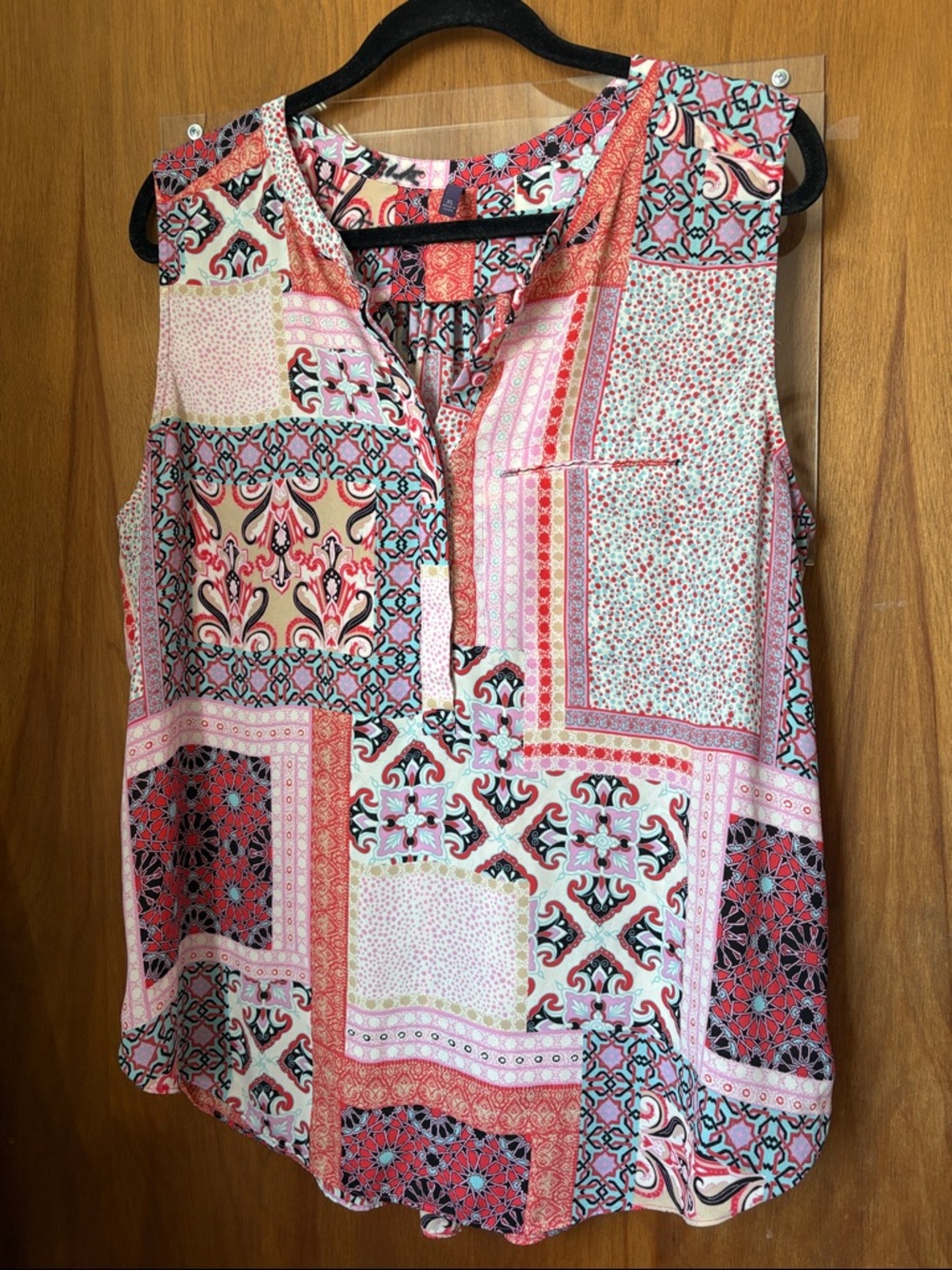 NYDJ Sleeveless Patchwork Print V-Neck Top